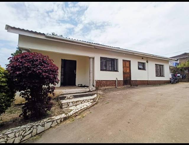 6 BEDROOM HOUSE FOR SALE IN GLENWOOD